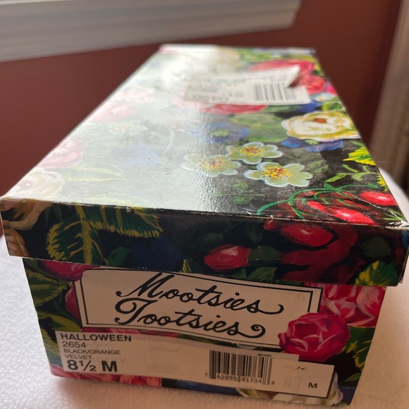 Vintage Mootsies Tootsies Halloween Velvet Flats Size 8.5 - Picture 9 of 10